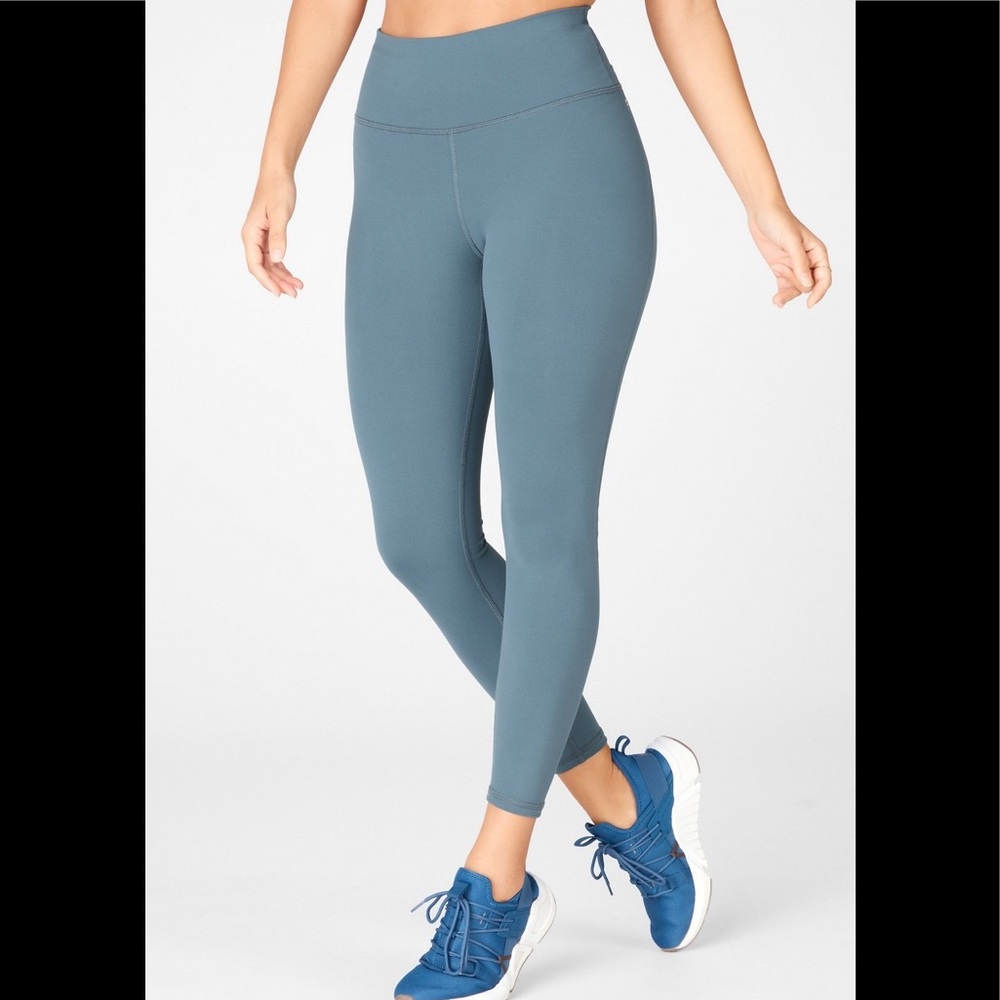 Fabletics power hold leggings